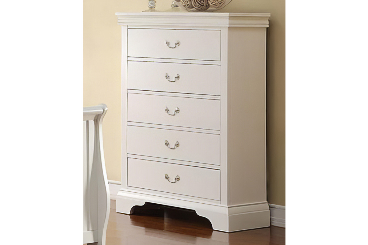 Chest White