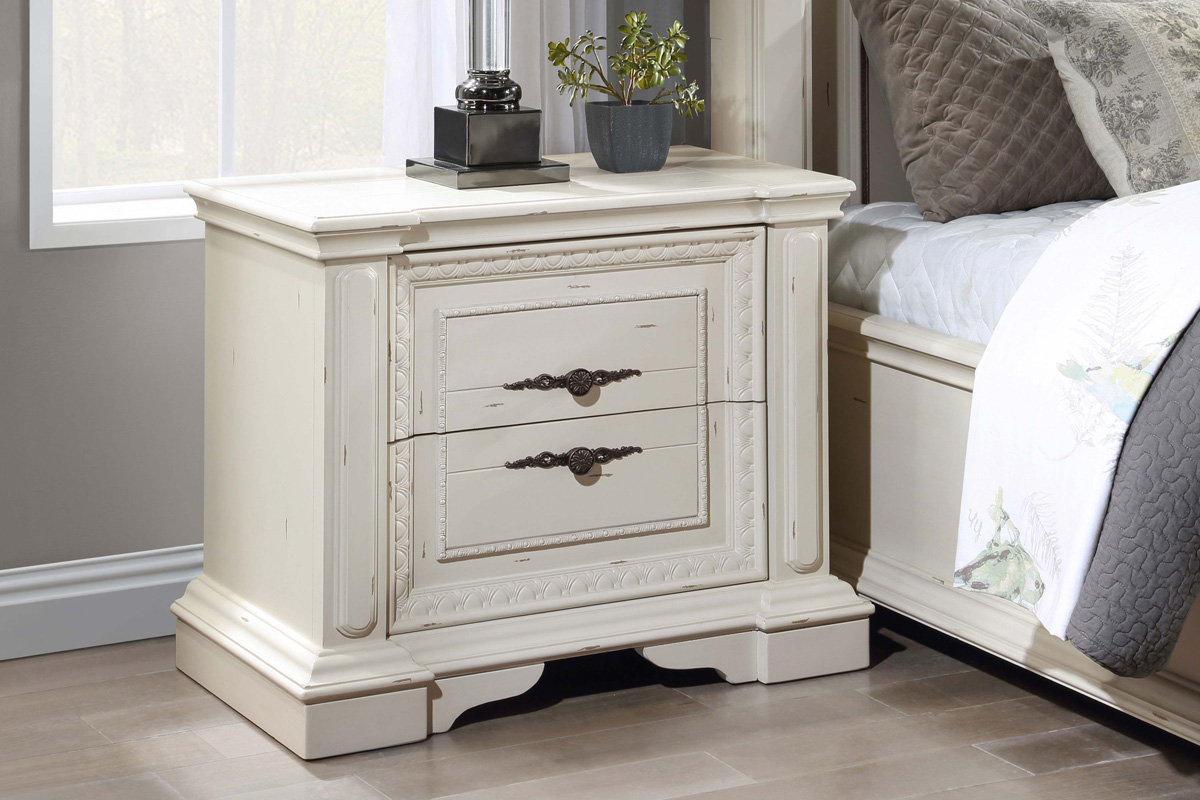 Evelyn 2-Drawer Nightstand With USB Ports Antique White