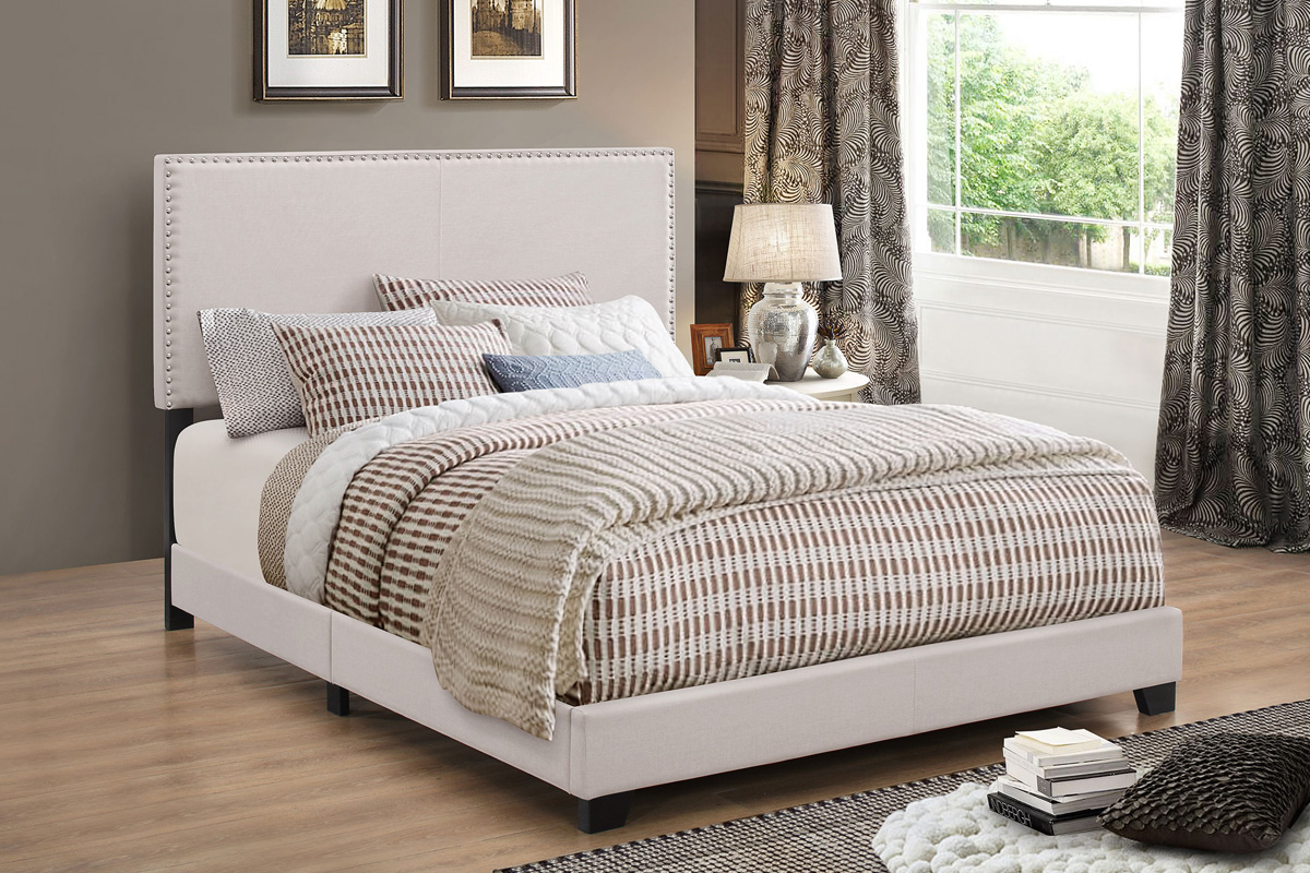 Boyd Queen Upholstered Bed With Nailhead Trim Ivory
