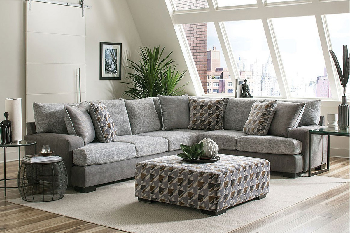 Alannah Transitional Light Grey Sectional Sofa